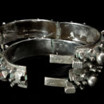 Old Pair Moorish/Berber Hinged Bracelet – MIZAM – Mauritania/South Morocco