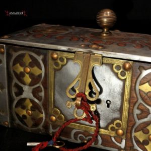 Fine Tuareg Chest – Jewels Case – Mauritania
