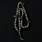 Extra-Fine Chaplet – Tasbih – Ebony Beads Silver Inlaid – MauritaniaExtra-Fine Chaplet – Tasbih – Ebony Beads Silver Inlaid – Mauritania
