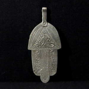 Antique Hand of Fatima - KHAMSA - HAMESH - Berber - Dades Valley, Morocco