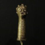 Old Fine Bird Shaped Ceremonial Knife – Kota – Gabon