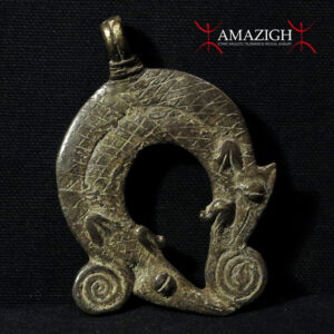 Fine Lobi Amulet - Chameleons - Burkina Faso
