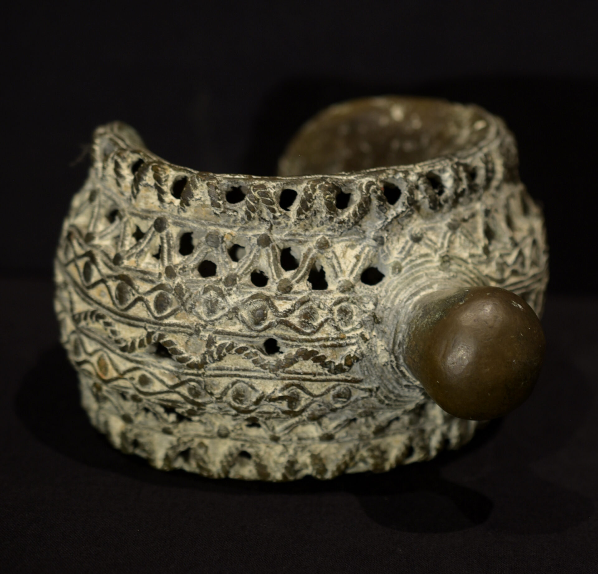 Fine Massive Bamum Bracelet – African Currency – Cameroon