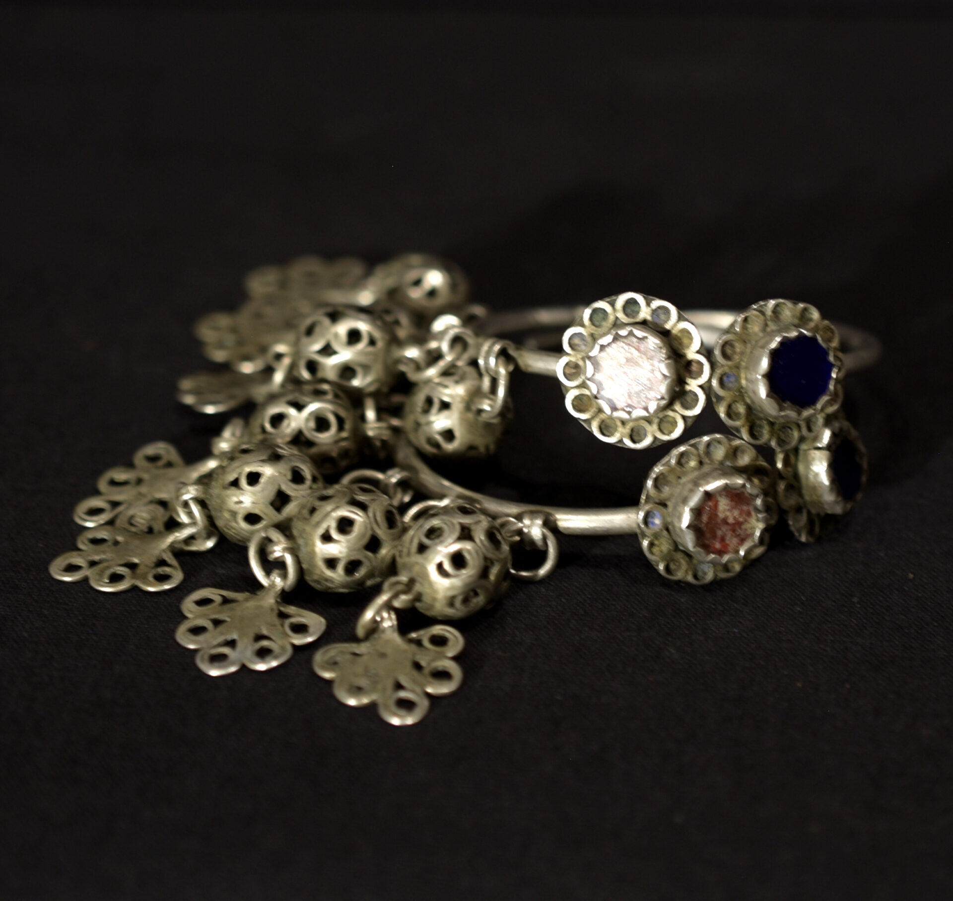 Antique Large Berber Earrings – Ouarzazate Region, Morocco