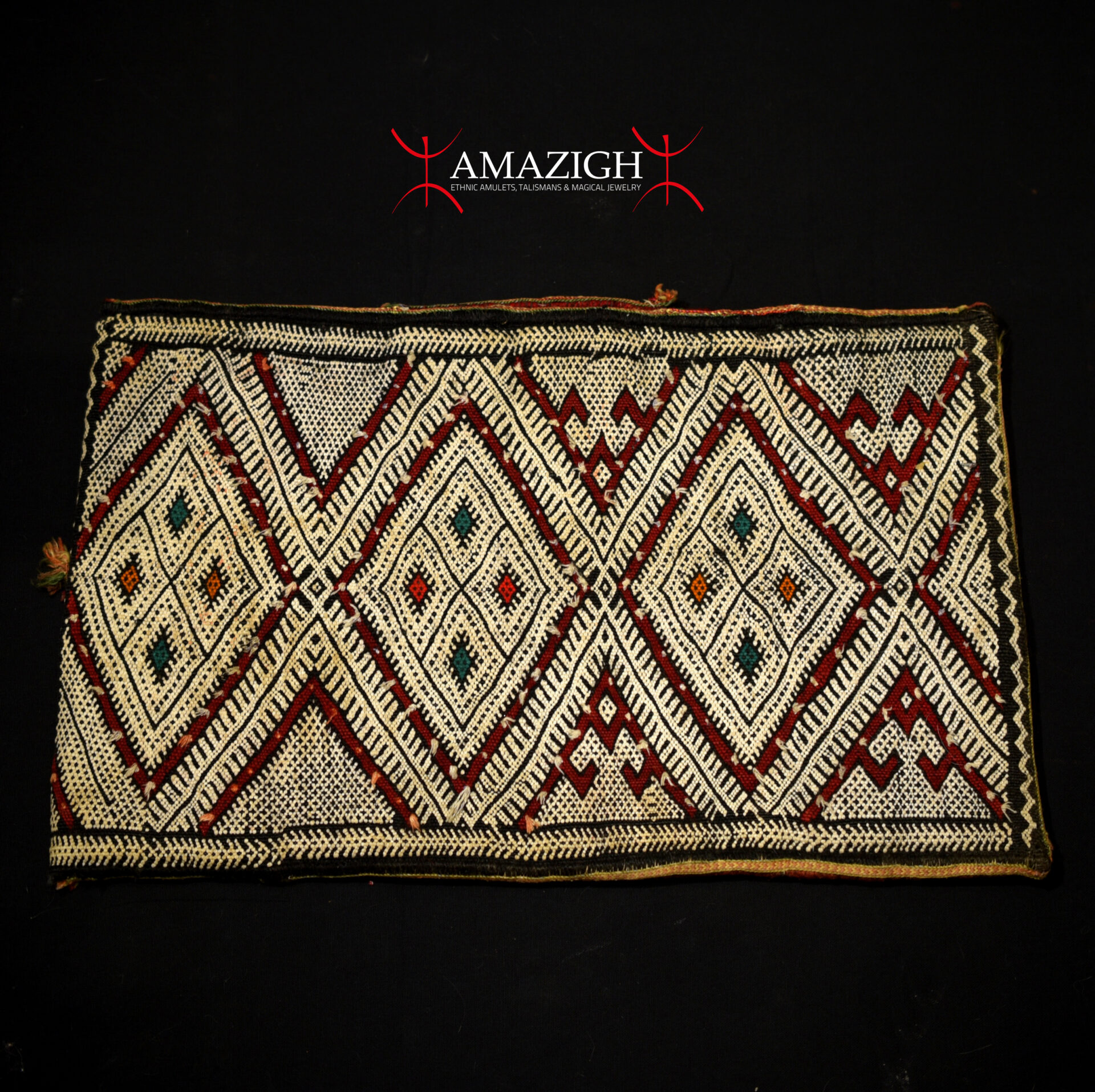 Old Fine Berber Pillow – Zemmour Tribe – Middle Atlas, Morocco