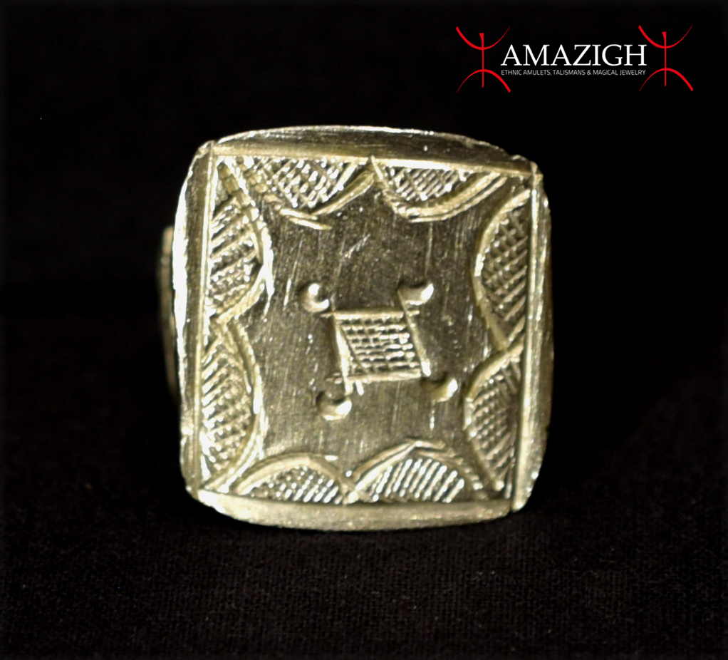 Fine Massive Tuareg Ceremonial Ring – Niger