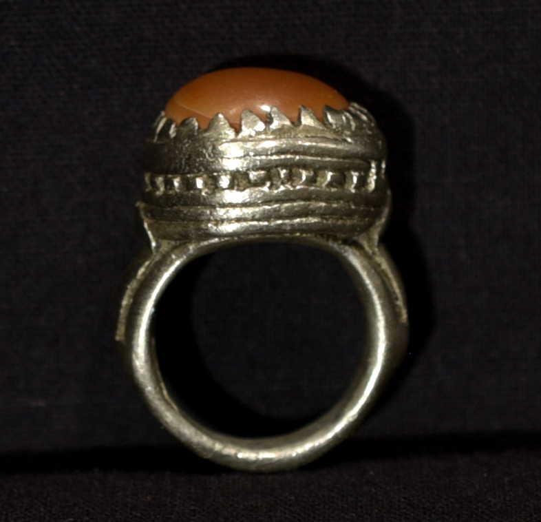 Old Tuareg Ring – Niger