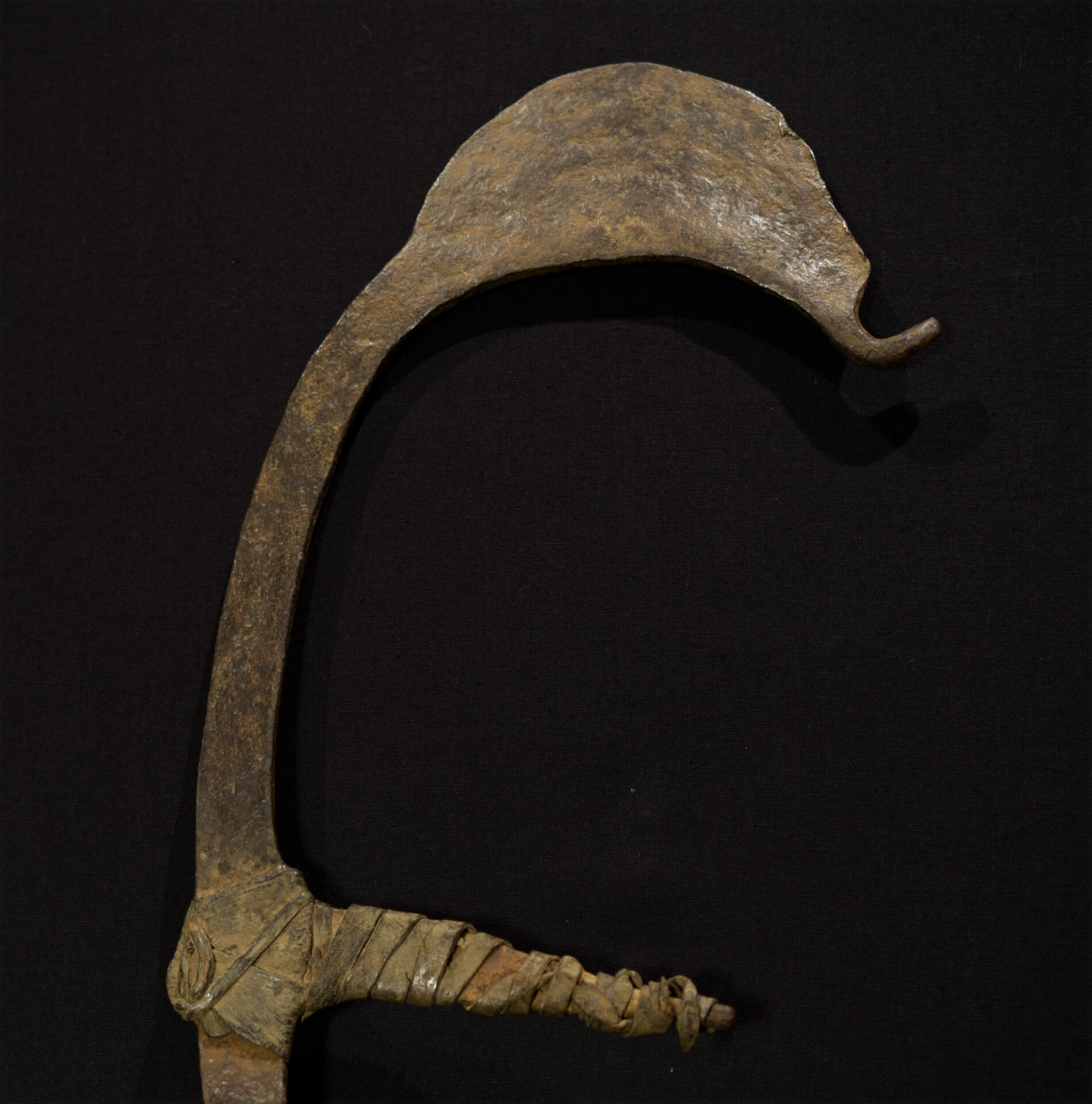 Antique Marghi Throwing Item – Mberembere – Nigeria
