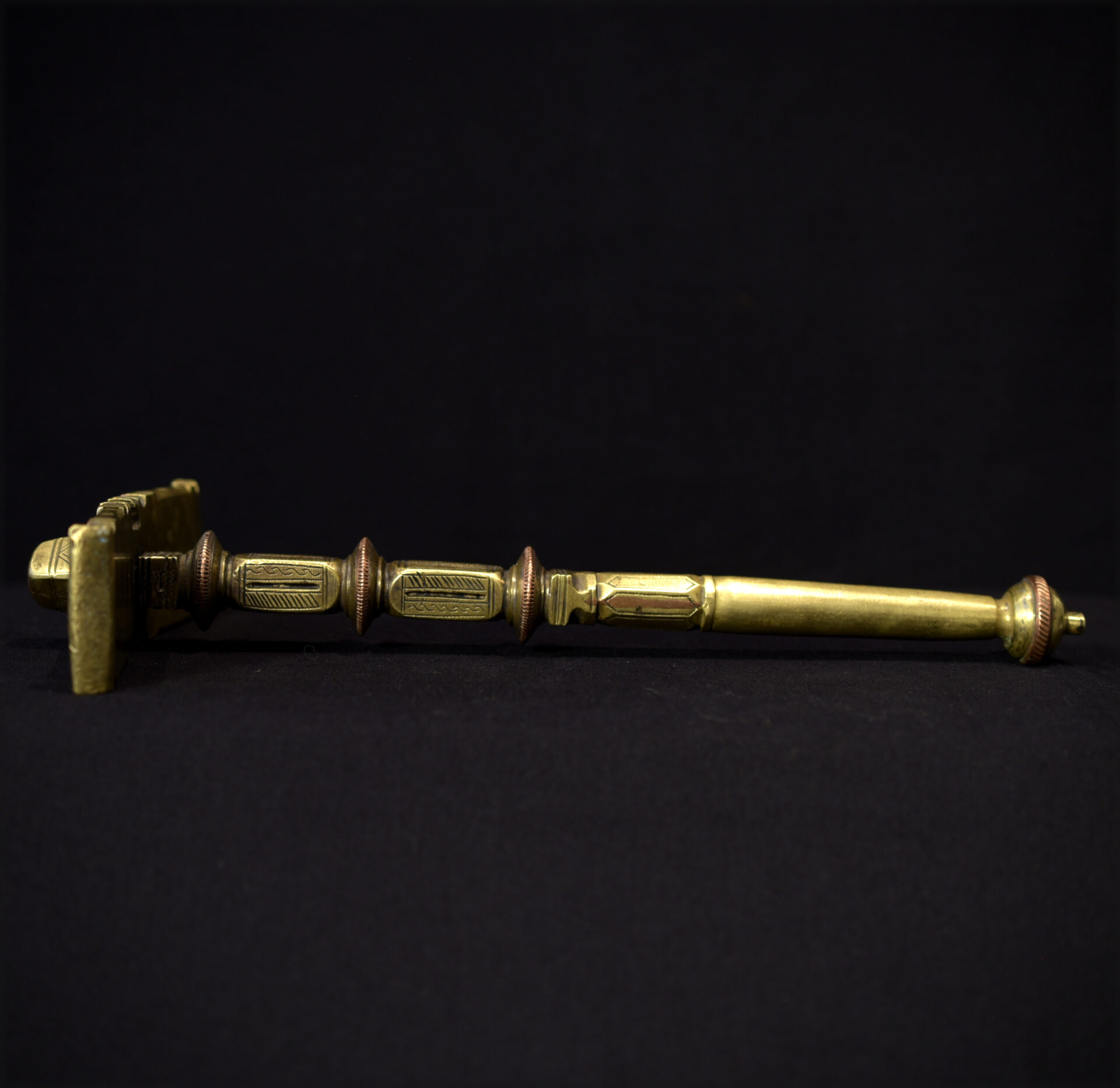 Outstanding Old Berber Hammer – South Morocco