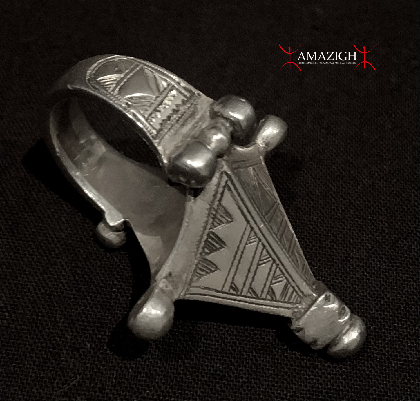 Old Tuareg Ring – Niger