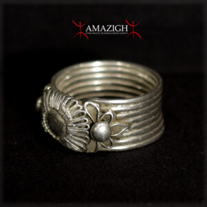 Old Fine Beautiful Akha Ring – North Thailand