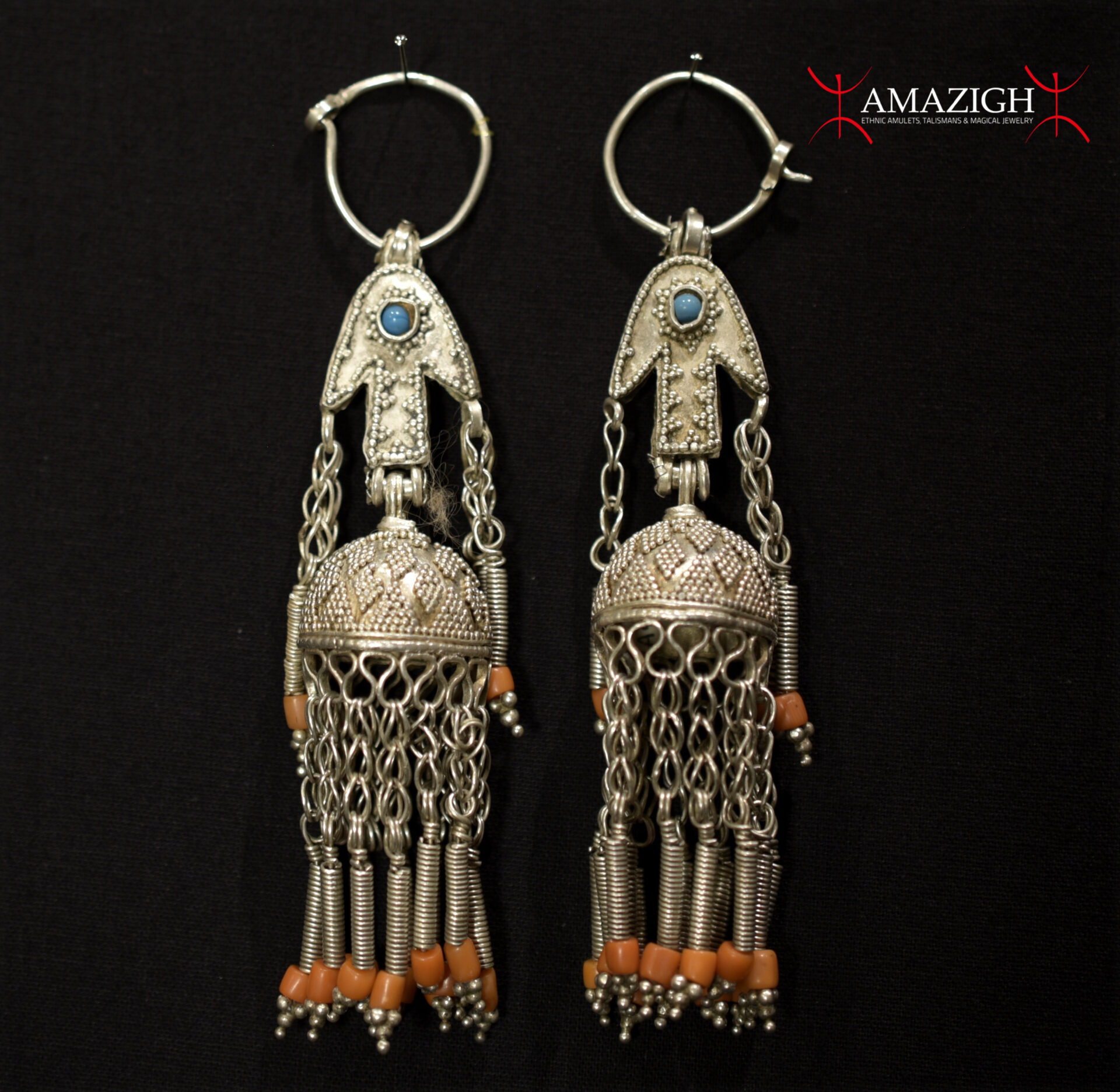 Antique Kyrgyr Silver & Coral Earrings – Gushwar-e Kafasi – Kirghizistan