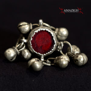 Outstanding Antique Bedouin Silver Ring - Aqiq Ahamar - Saudi Arabia