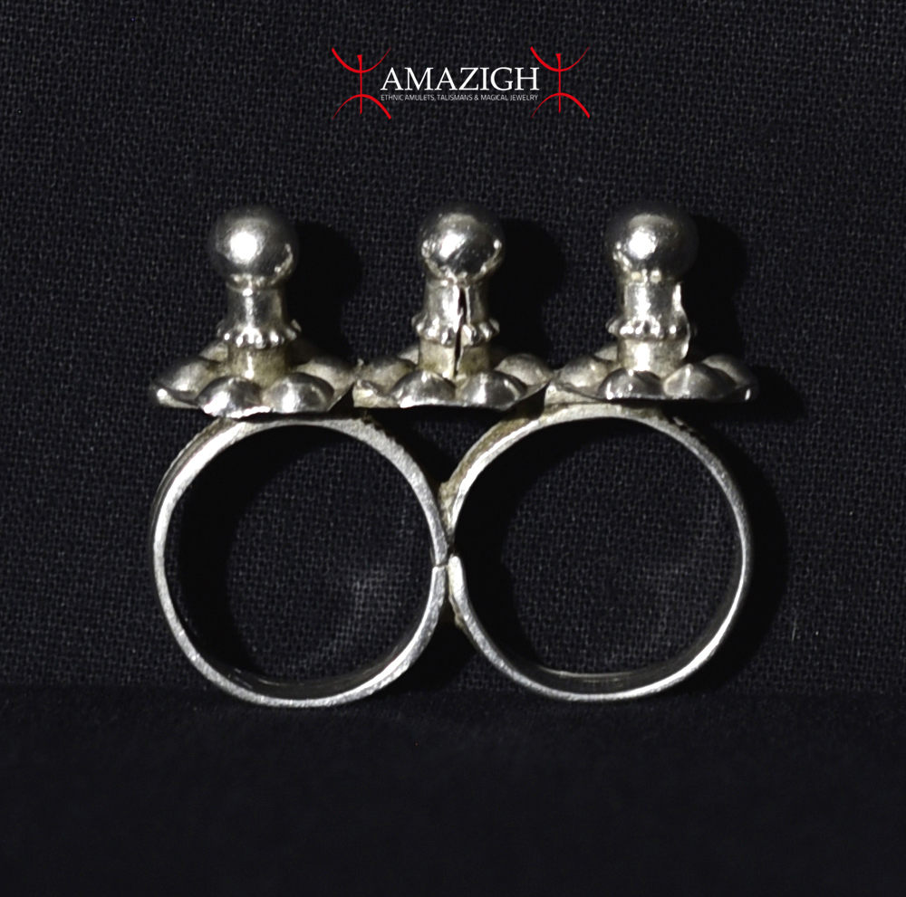 Antique Fine Amulet – Double Ring – Rajasthan, India