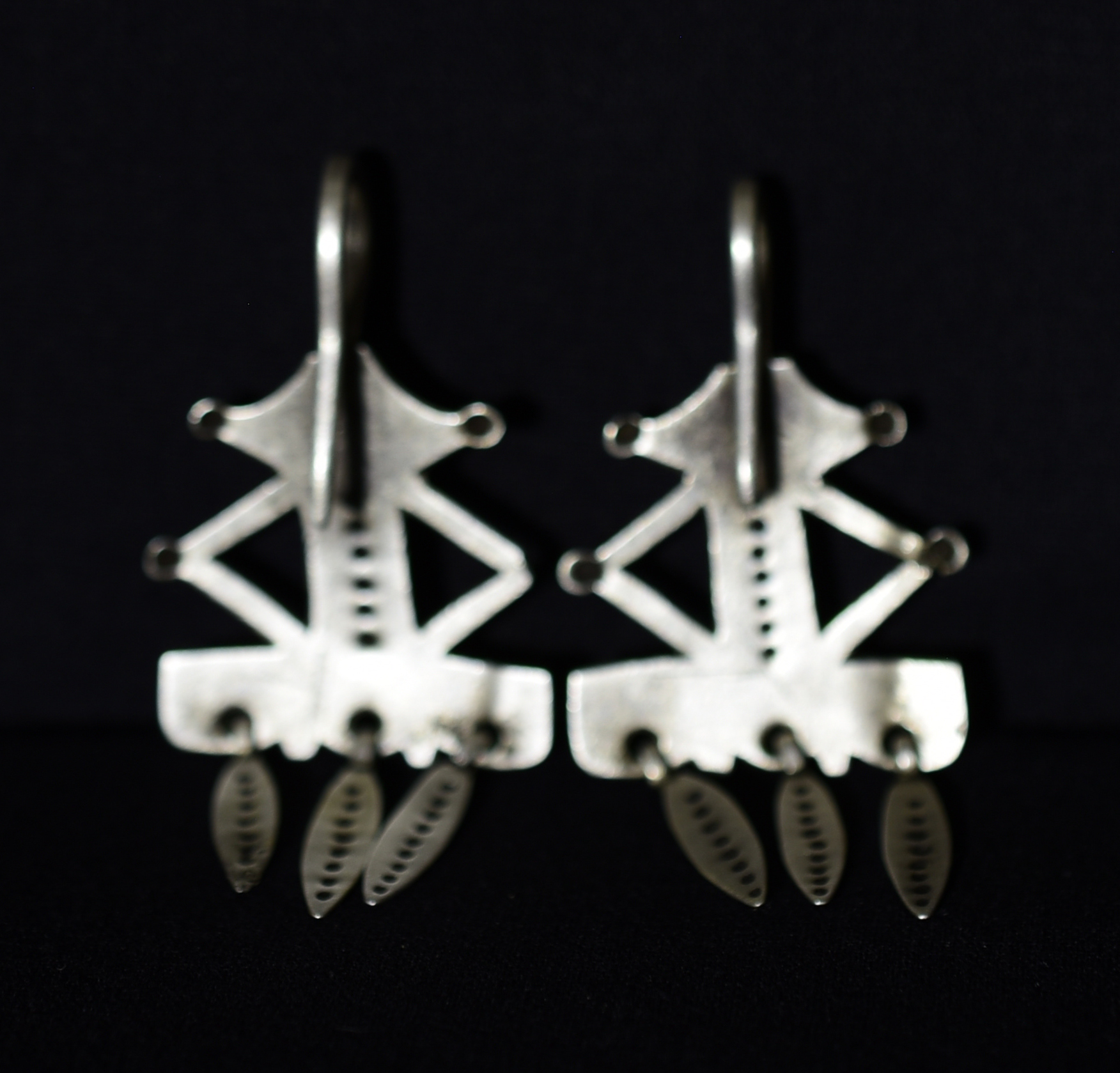Old Tuareg Earrings – Tanit – Niger
