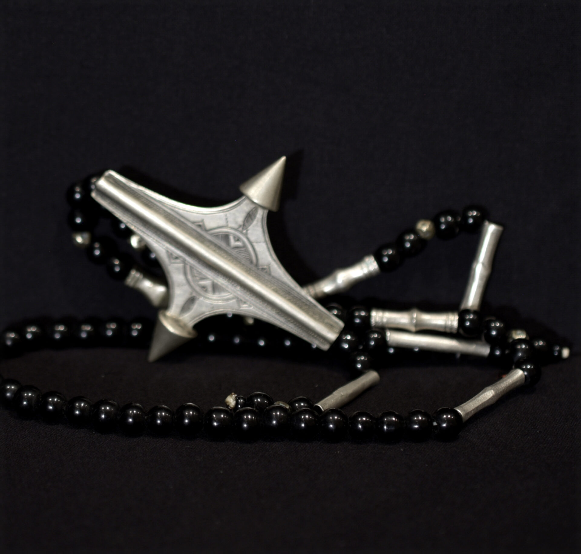 Old Tuareg Iwellemmeden Kel-Air Wedding Necklace – EGERU/ AGERU – Niger