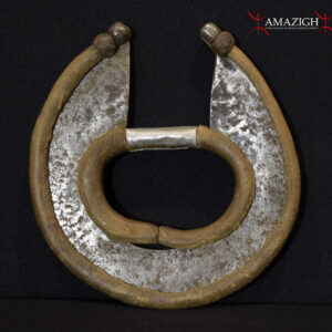 Old Turkana Fighting Wrist Knife – Ararait – Kenya
