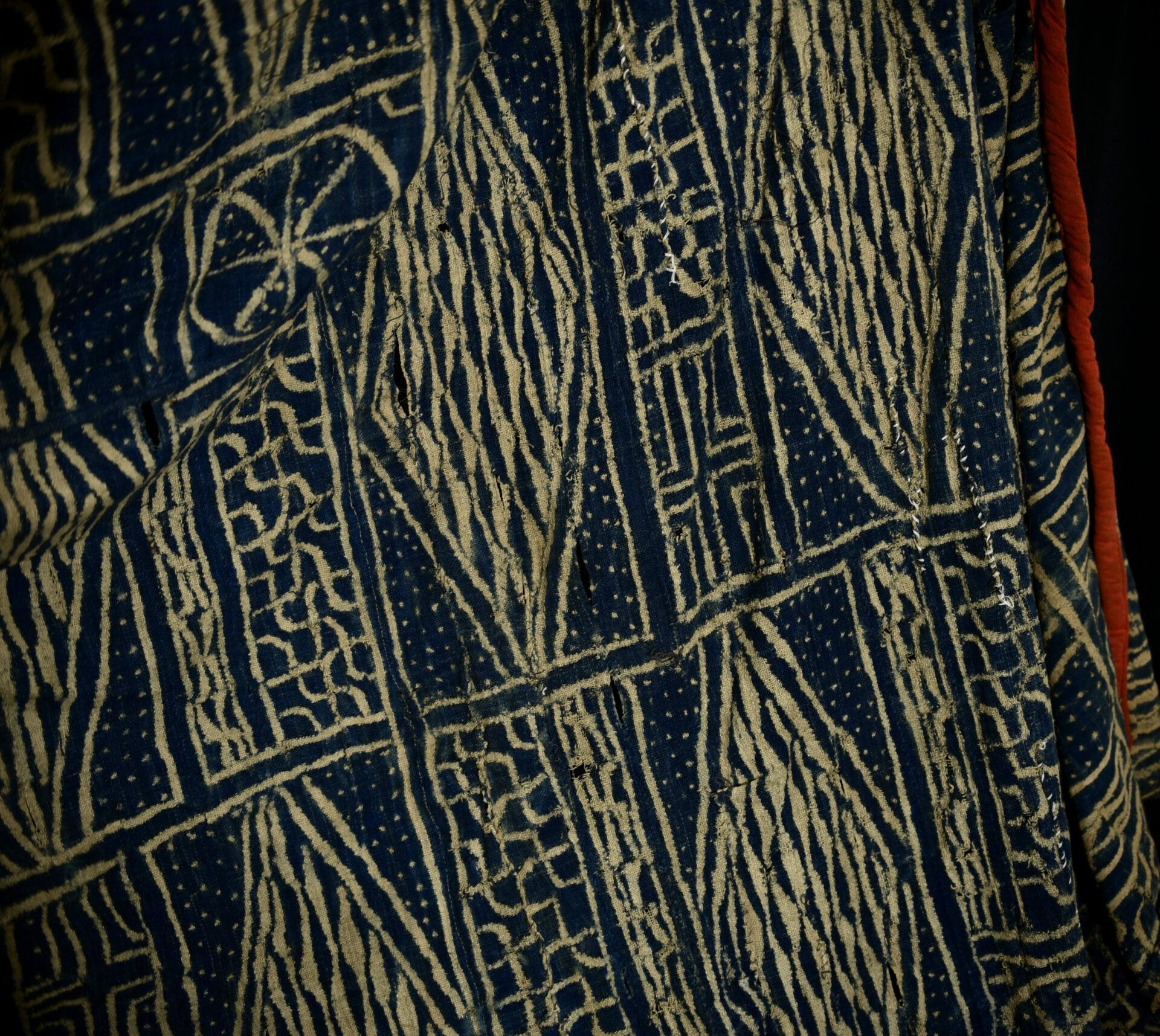 Old Huge Royal Display Cloth – Ndop – Cameroon – Outstanding Piece
