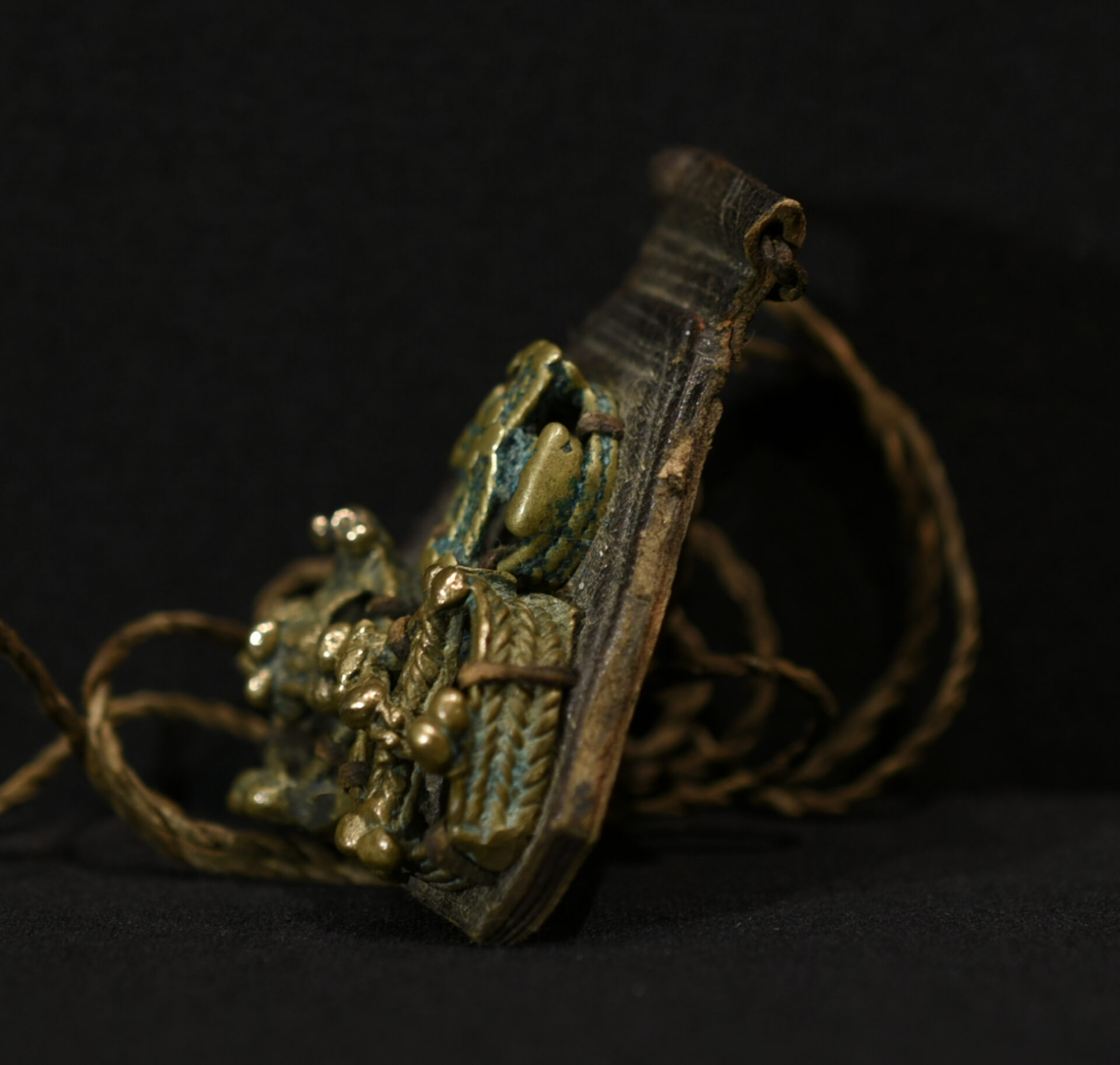 Old Dogon Amulet – 3 Sun Disks – Mali