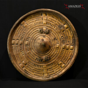 Antique Hide Somali Shield – Gãschãn – East Africa