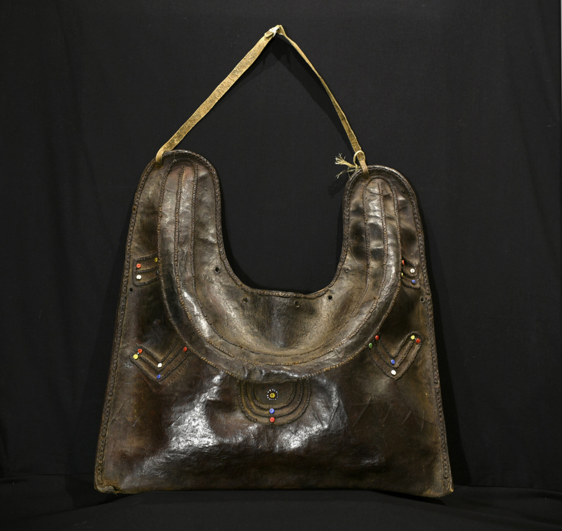 Old Large Tribally Used Water Bag – Thick Hippo Skin – Masai (Maasai) – Kenya
