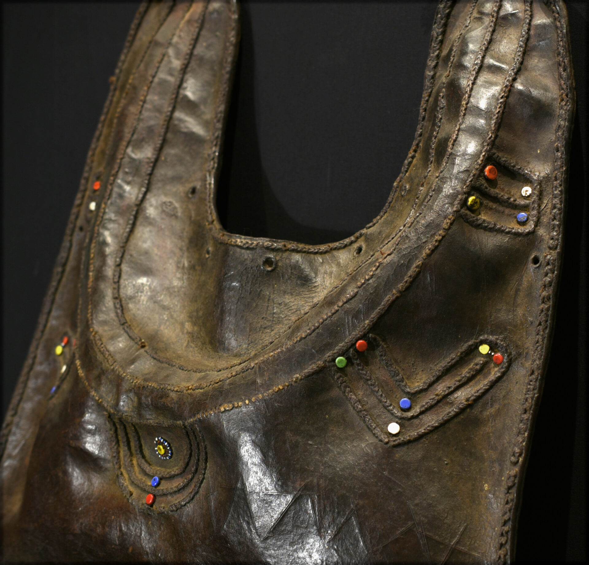 Old Large Tribally Used Water Bag – Thick Hippo Skin – Masai (Maasai) – Kenya