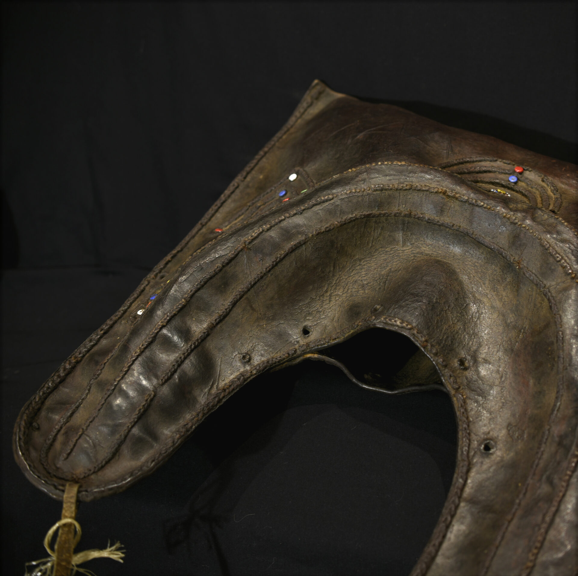 Old Large Tribally Used Water Bag – Thick Hippo Skin – Masai (Maasai) – Kenya