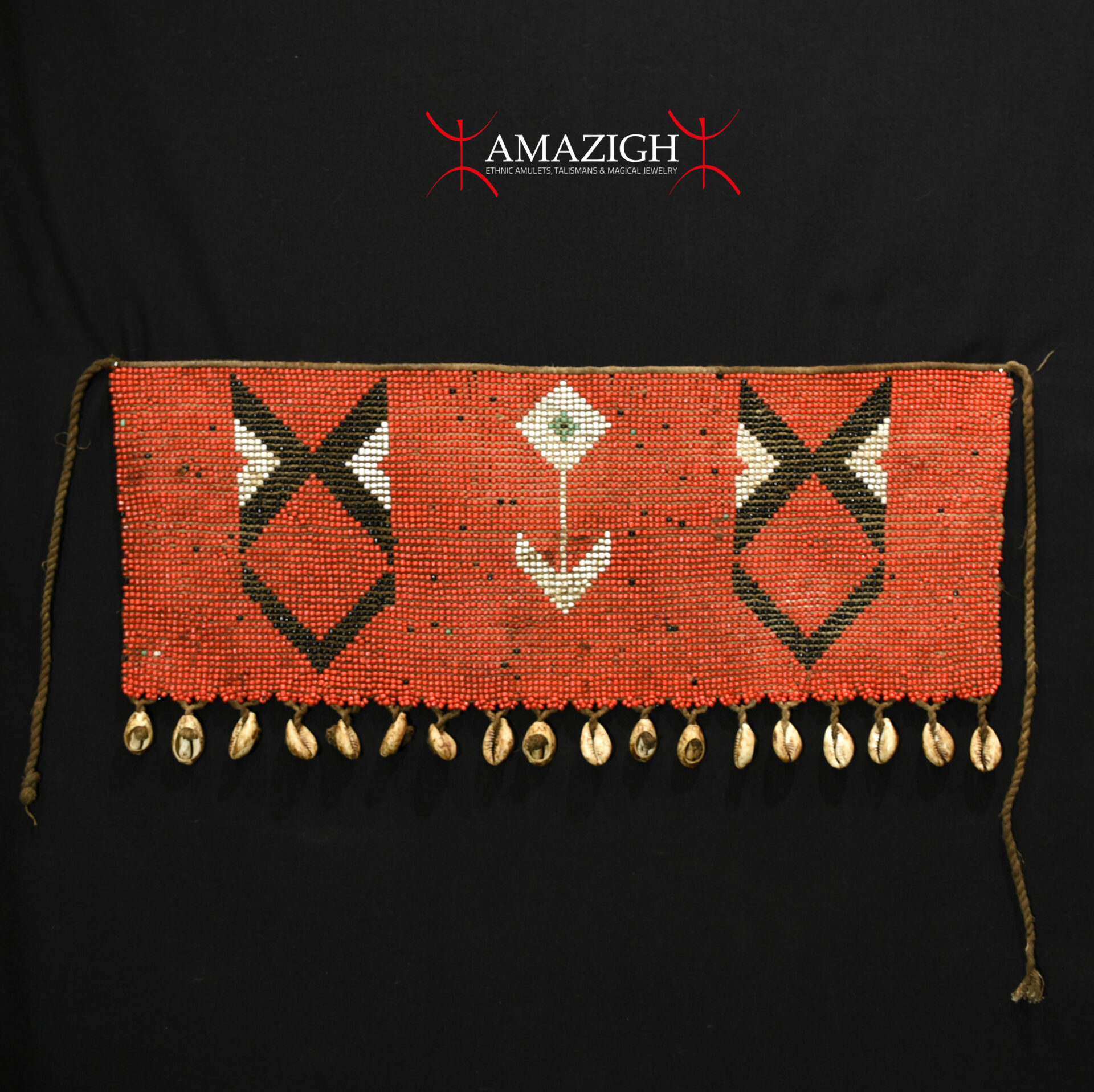 Old Fine Kirdi Beaded Cache Sexe – PIKURAN – Cameroon