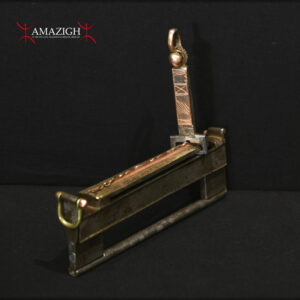 Old Tuareg Lock – Niger