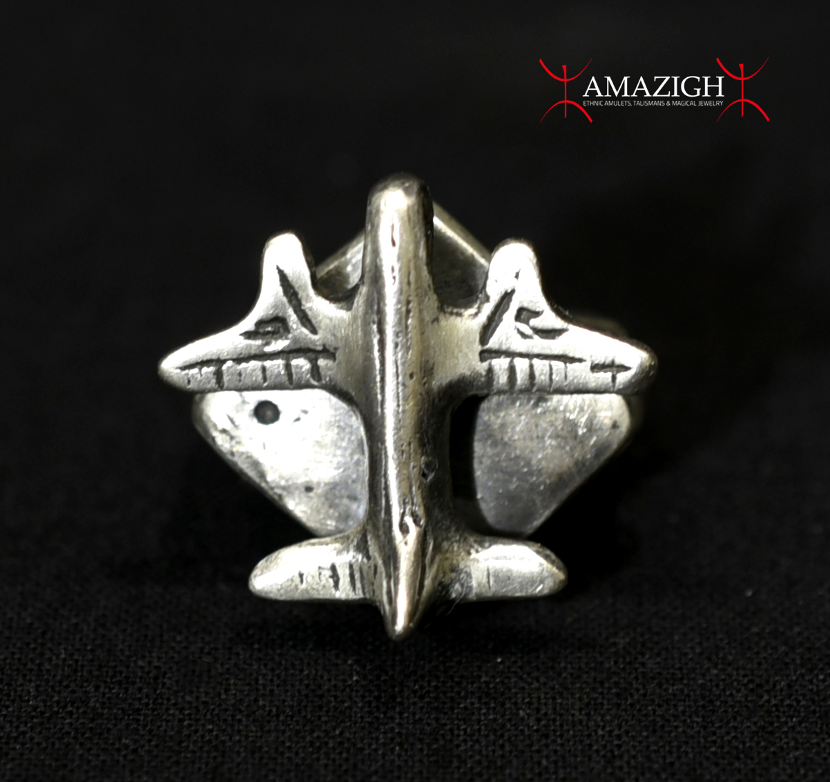 Beautiful Tuareg Ring – Airplane – Massive Silver – Niger