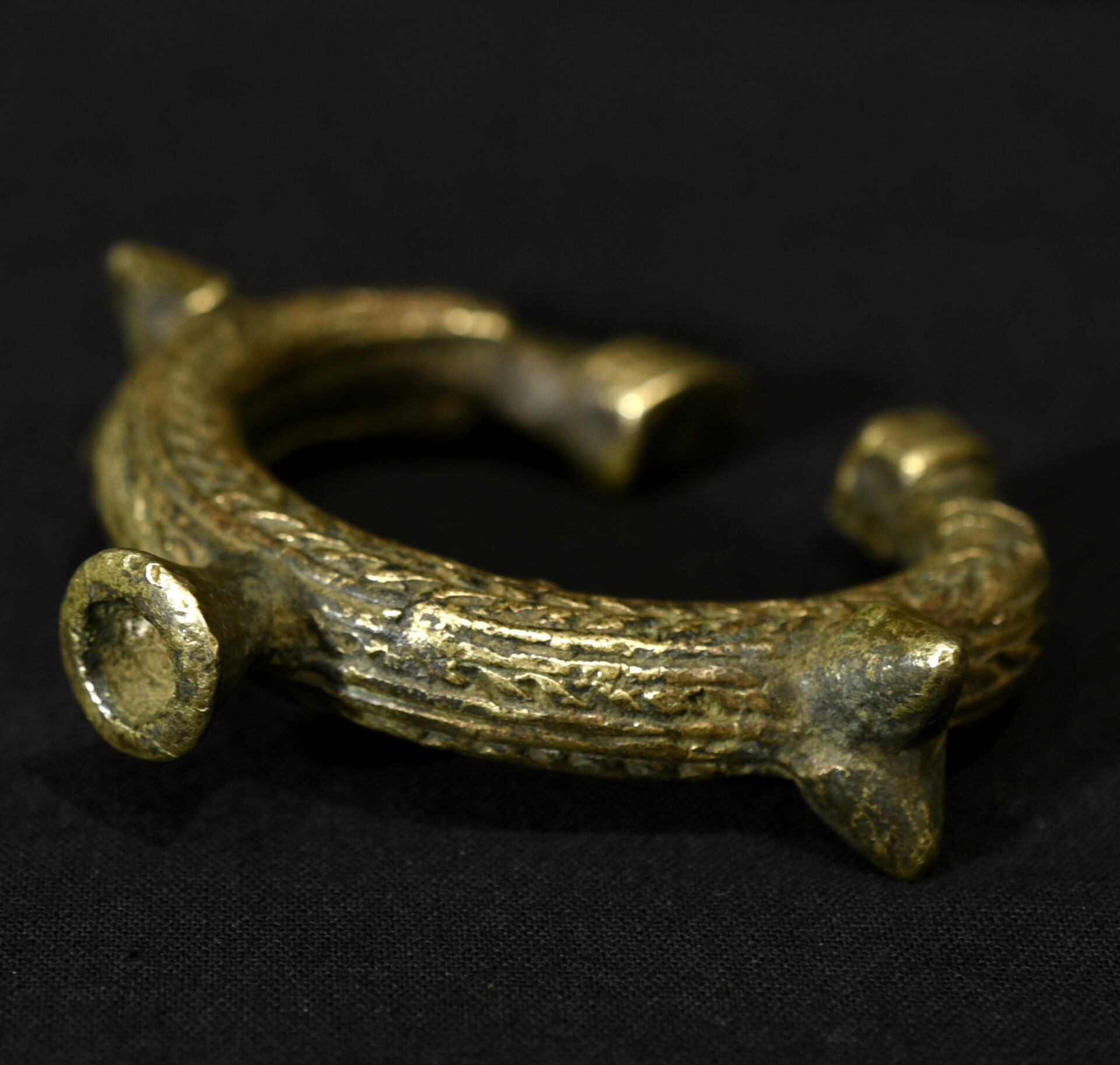 Antique Fine Bobo Bracelet – Burkina Faso