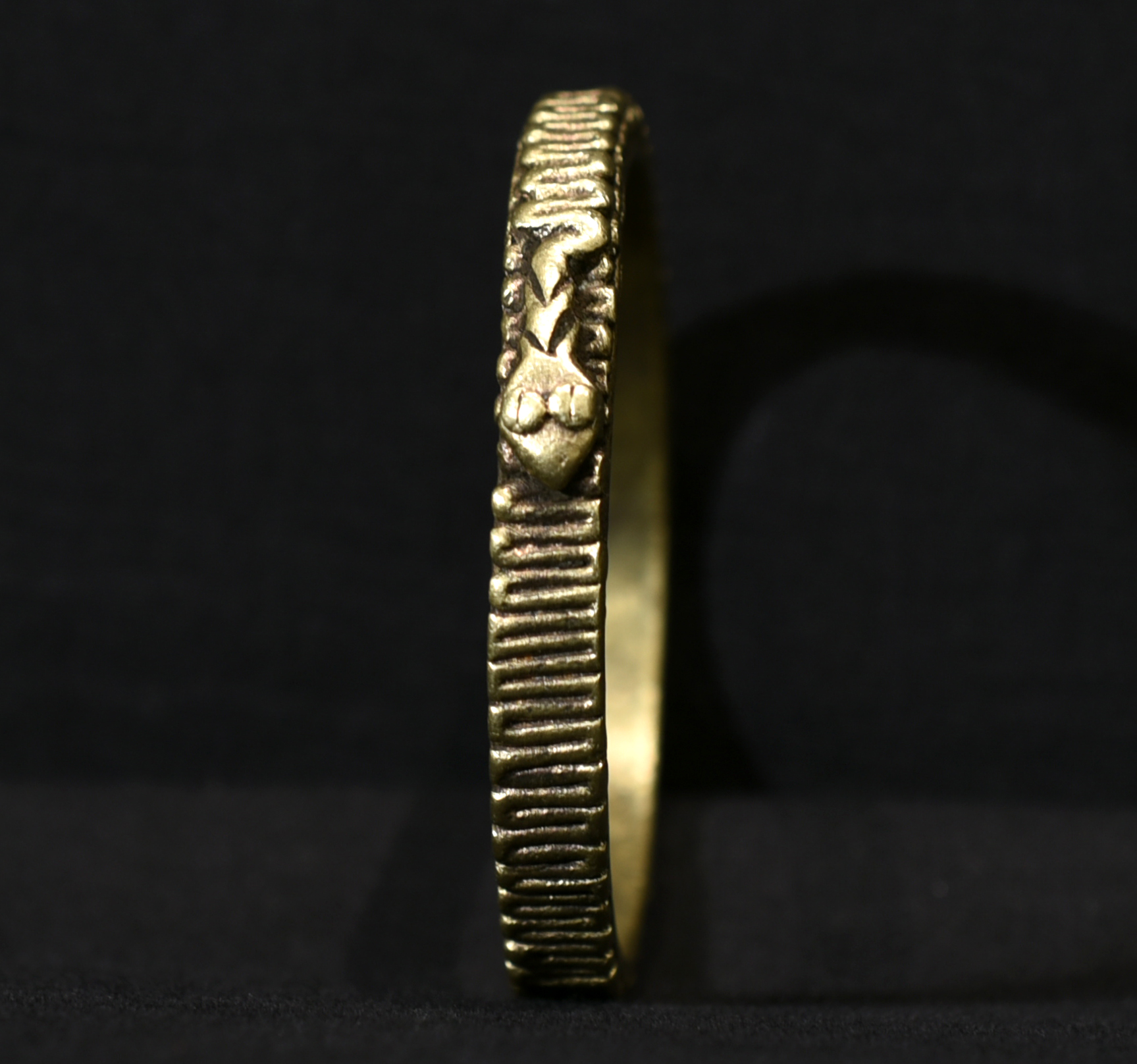 Old Fine Lobi Bracelet – Snake – Burkina Faso