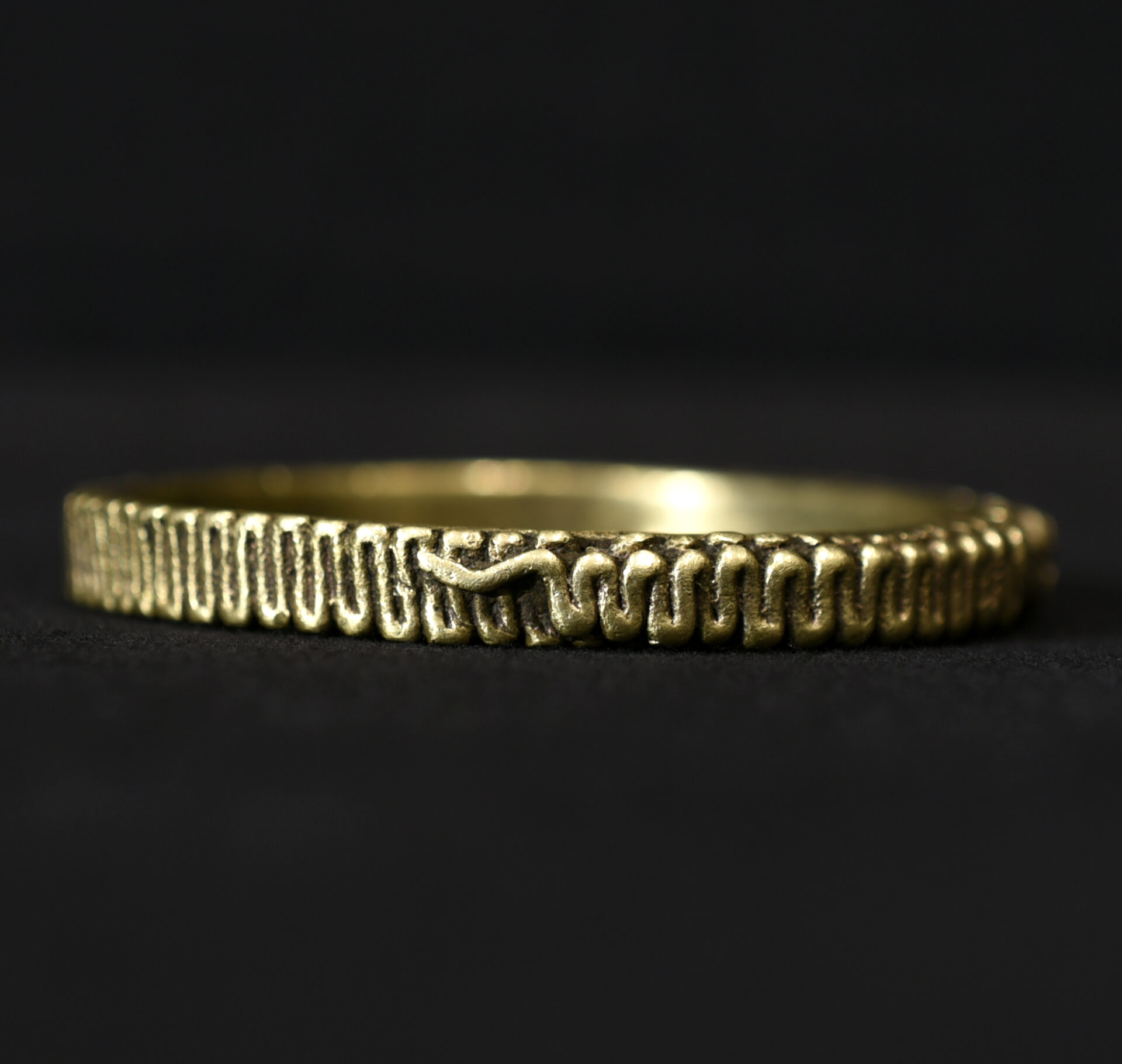 Old Fine Lobi Bracelet – Snake – Burkina Faso