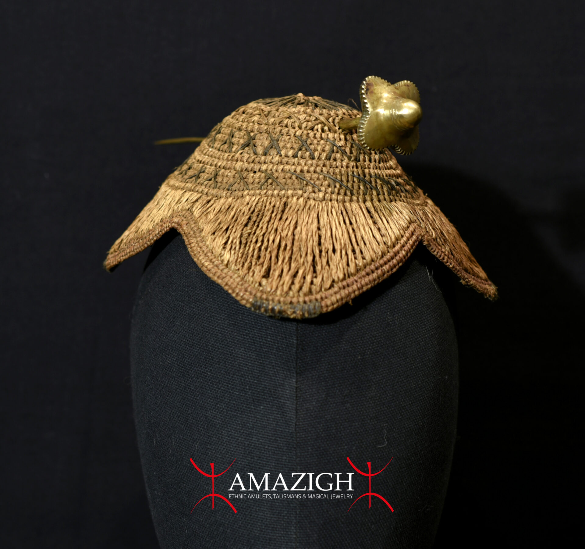 Old Kuba Prestige Cap – Laket Mishiing – DR Congo – Rare complete item