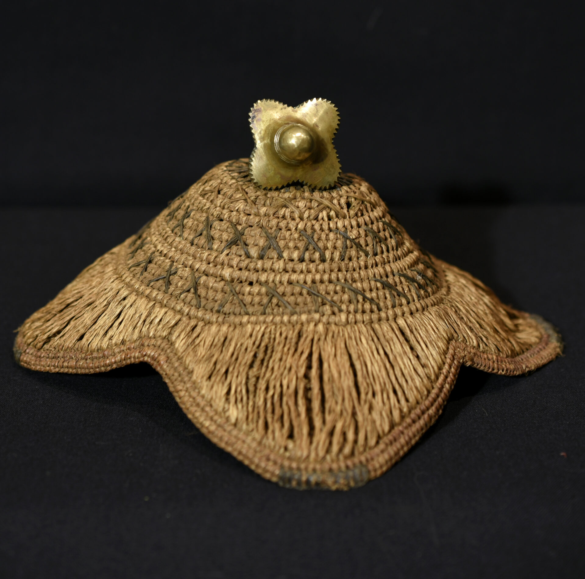 Old Kuba Prestige Cap – Laket Mishiing – DR Congo – Rare complete item