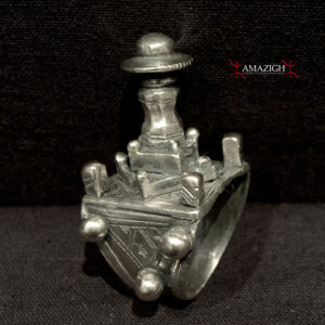 Outstanding Tuareg Talismanic Ring – Mosque – Mali