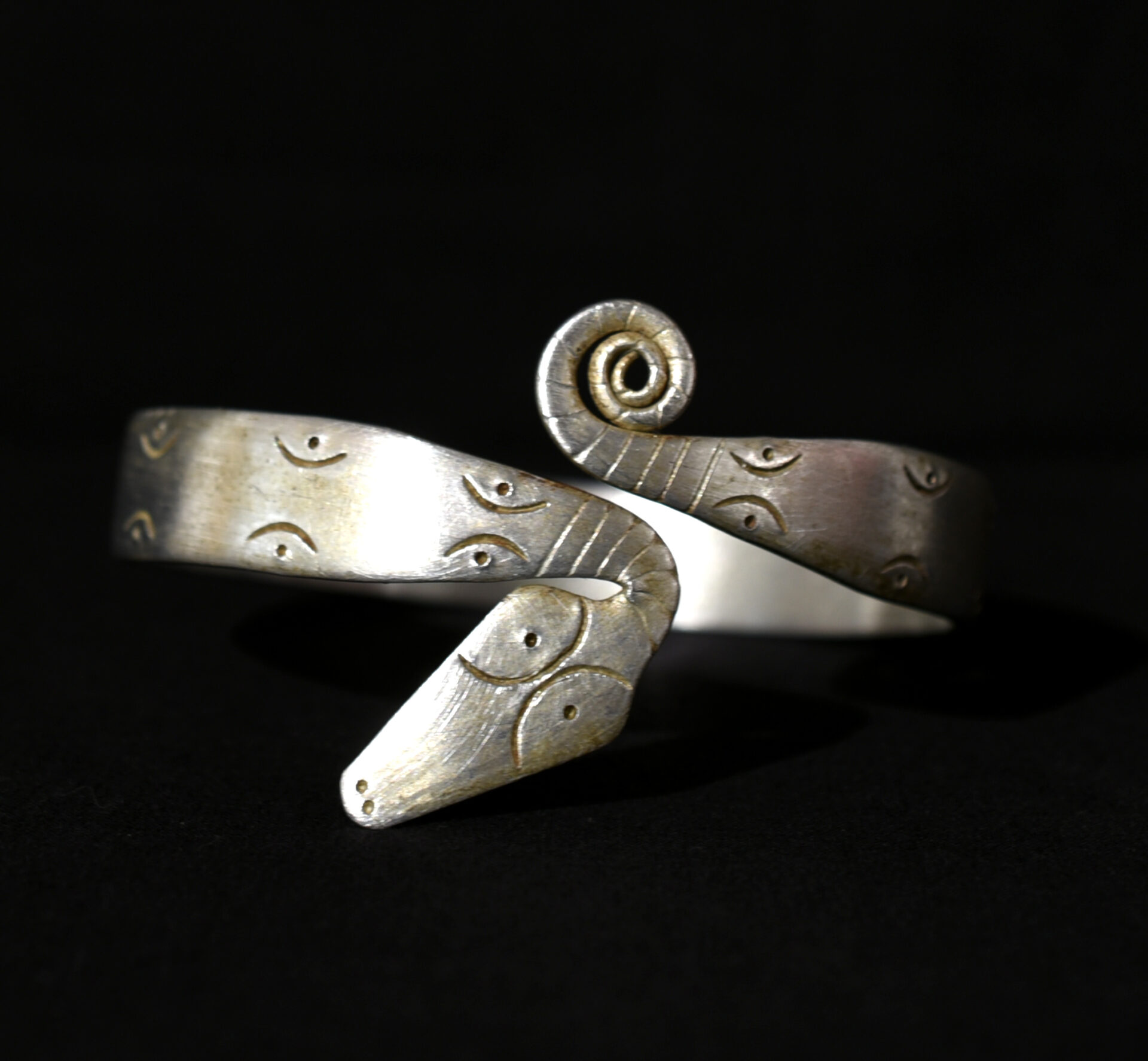 Old Ritual Armlet – Fon Tribe – Benin