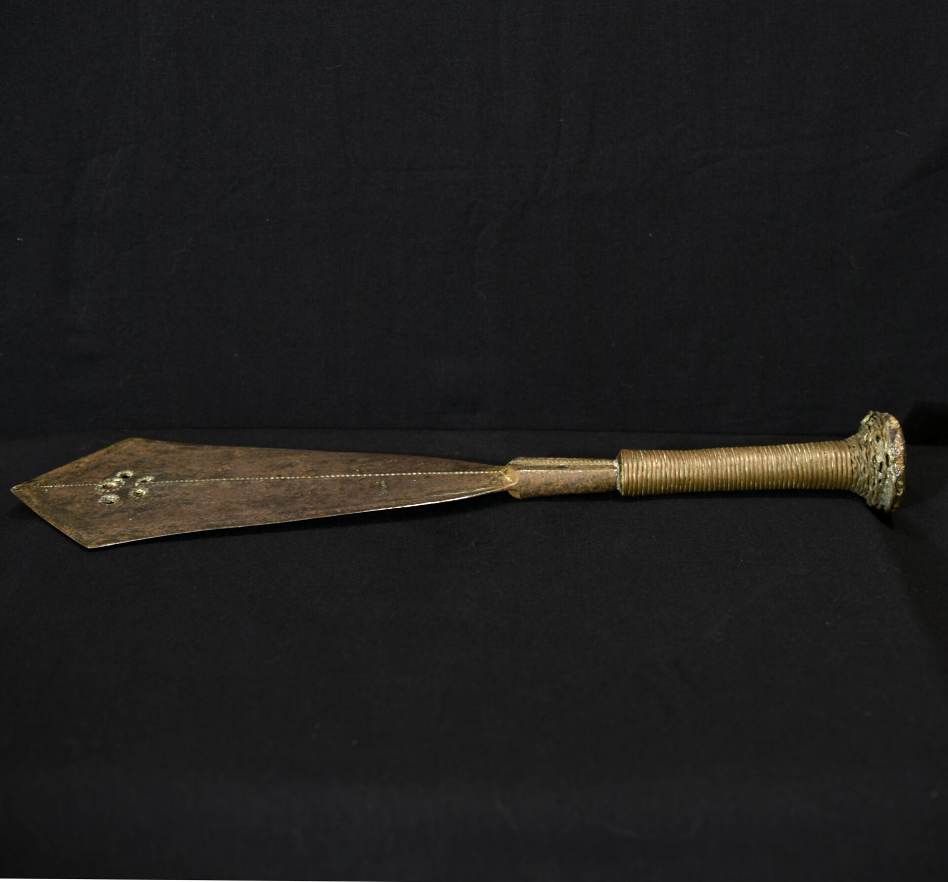 Antique Yakoma Knife – DR Congo – Former Belgian Collection