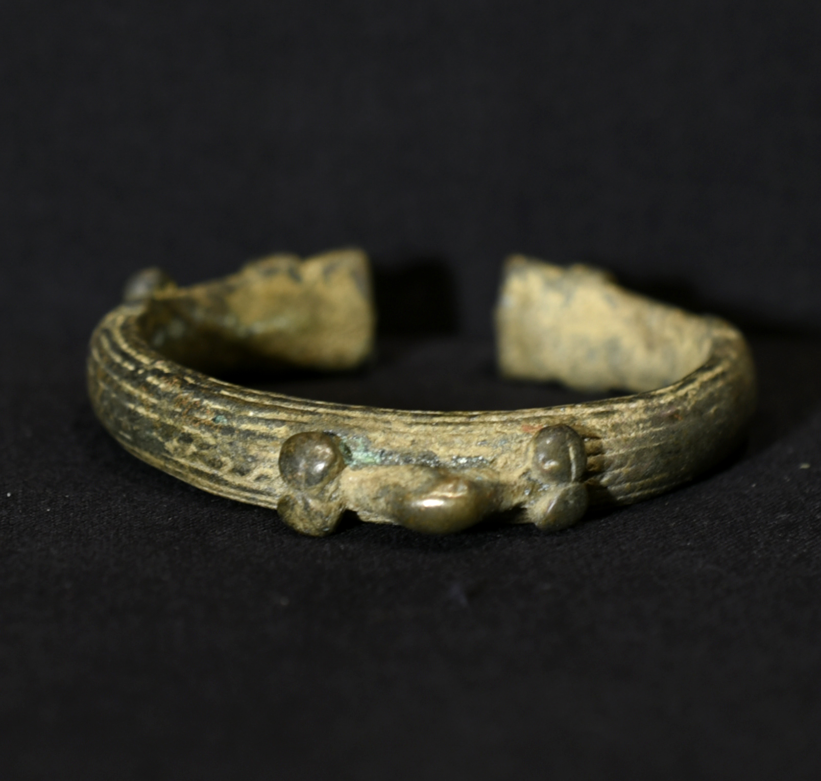 Antique Senufo Divination Bracelet – SANDO – Côte d’Ivoire / Ivory Coast