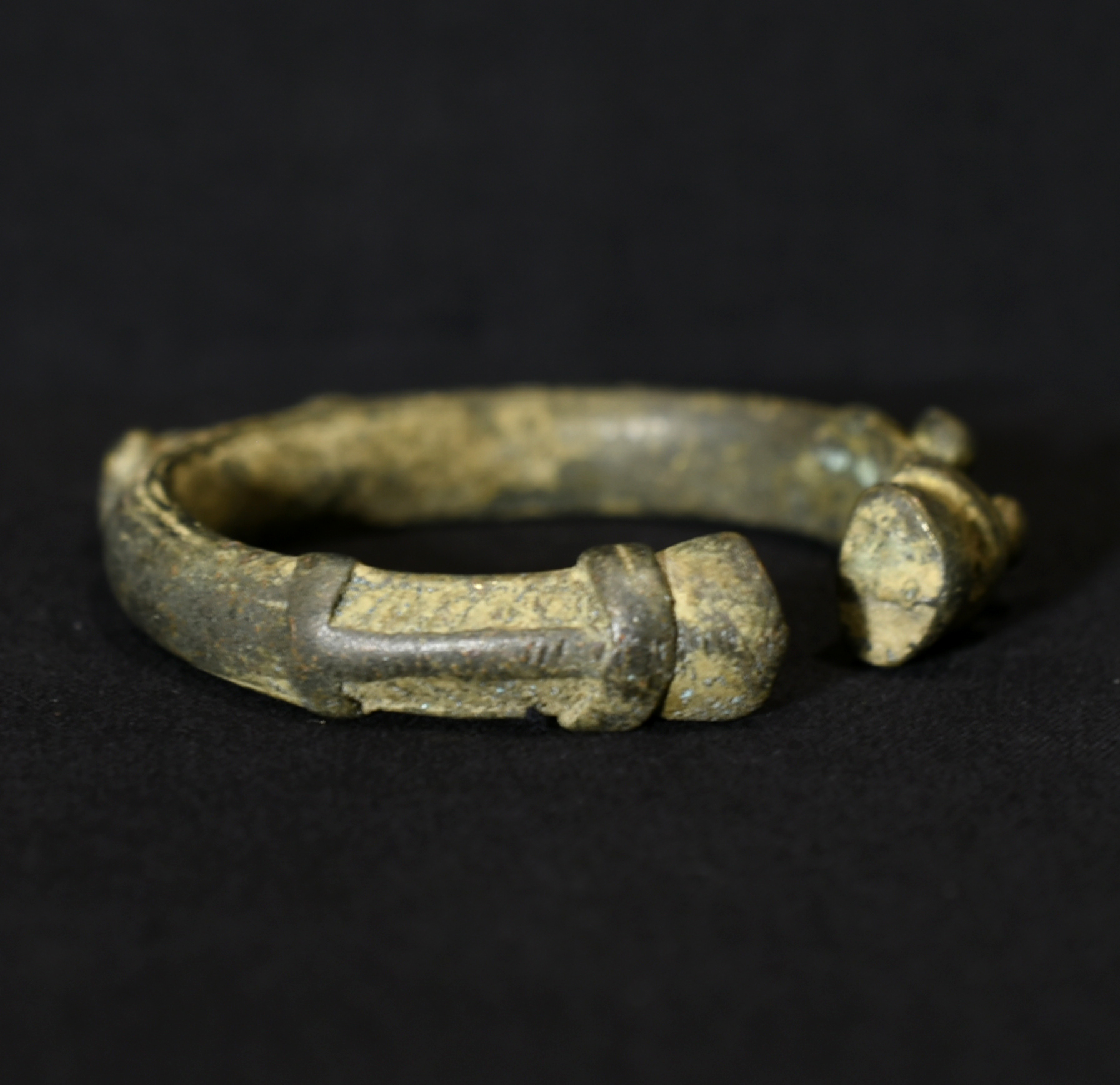 Antique Senufo Divination Bracelet – SANDO – Côte d’Ivoire / Ivory Coast