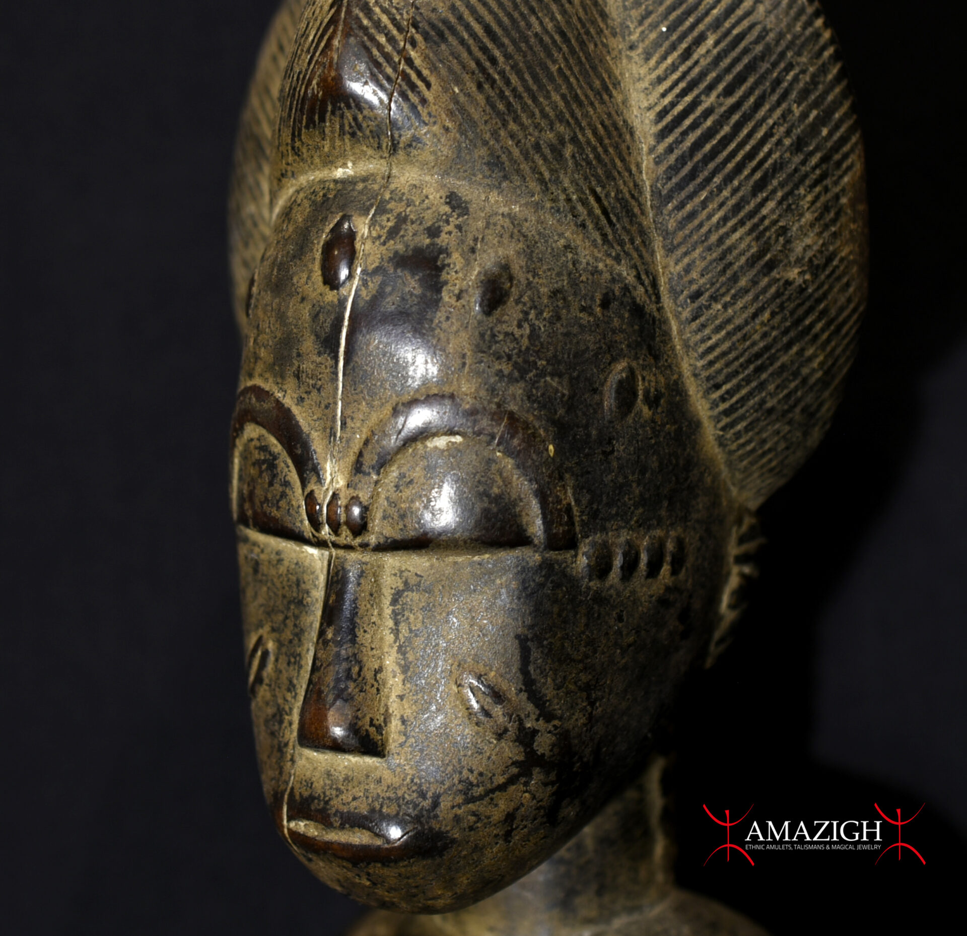 Old Fine Baule Maternity Figure – Bouafle Region, Côte d’Ivoire