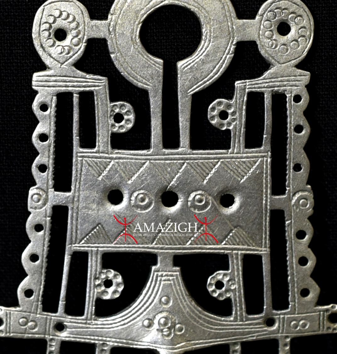 Extra Fine Old Tuareg Bella-Ikelan Amulet – Niger