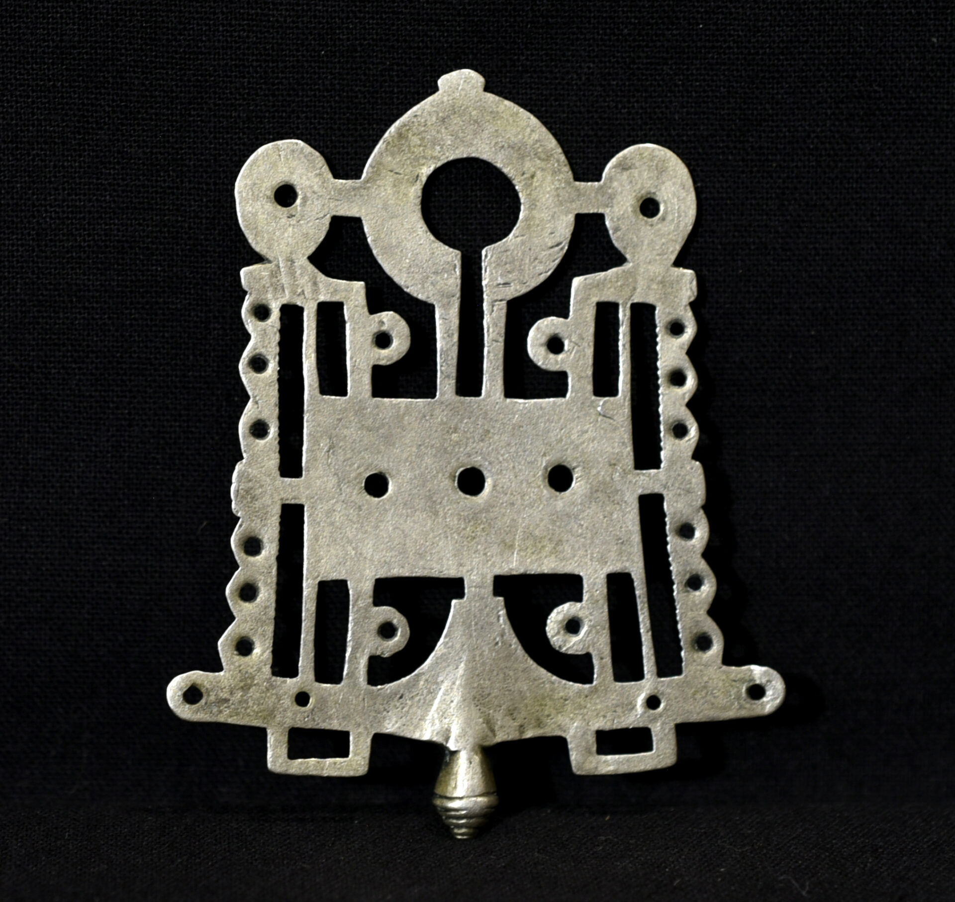 Extra Fine Old Tuareg Bella-Ikelan Amulet – Niger