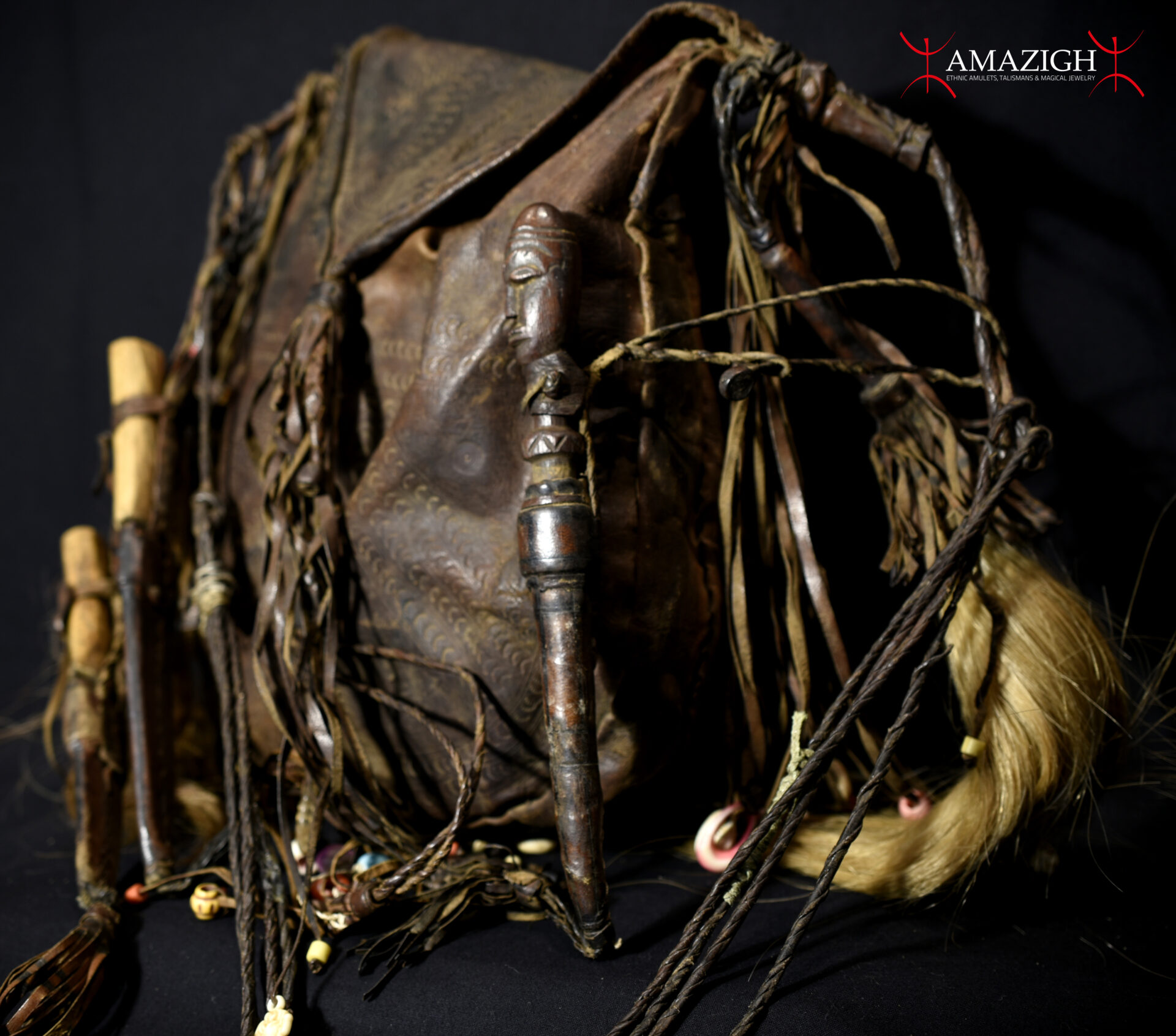 Old Bambara Leather Hunting Bag – Donso Society – Mali