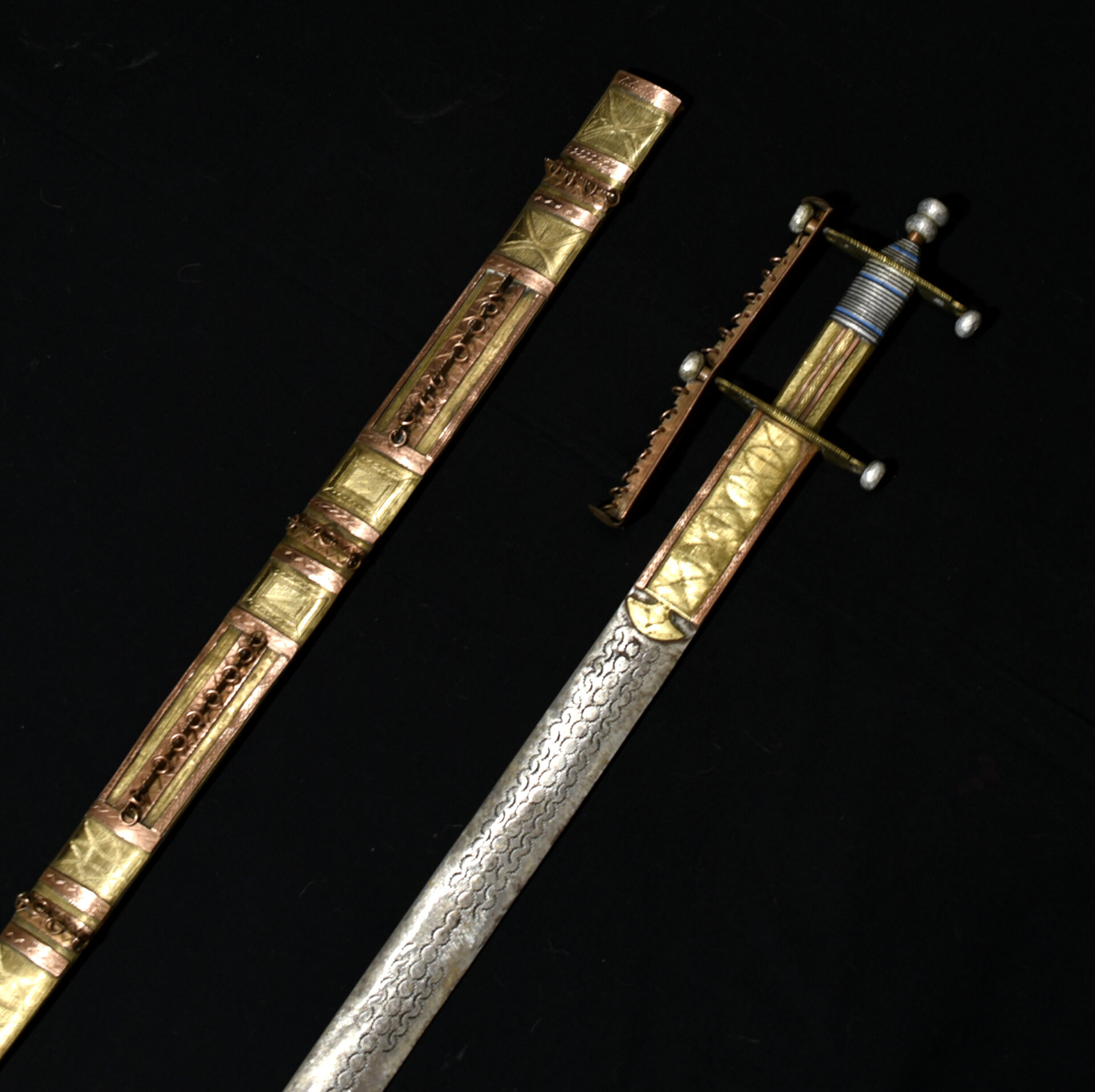 Share Outstanding Tuareg Ceremonial Sword – Takouba / Takoba – Niger – Rare Piece