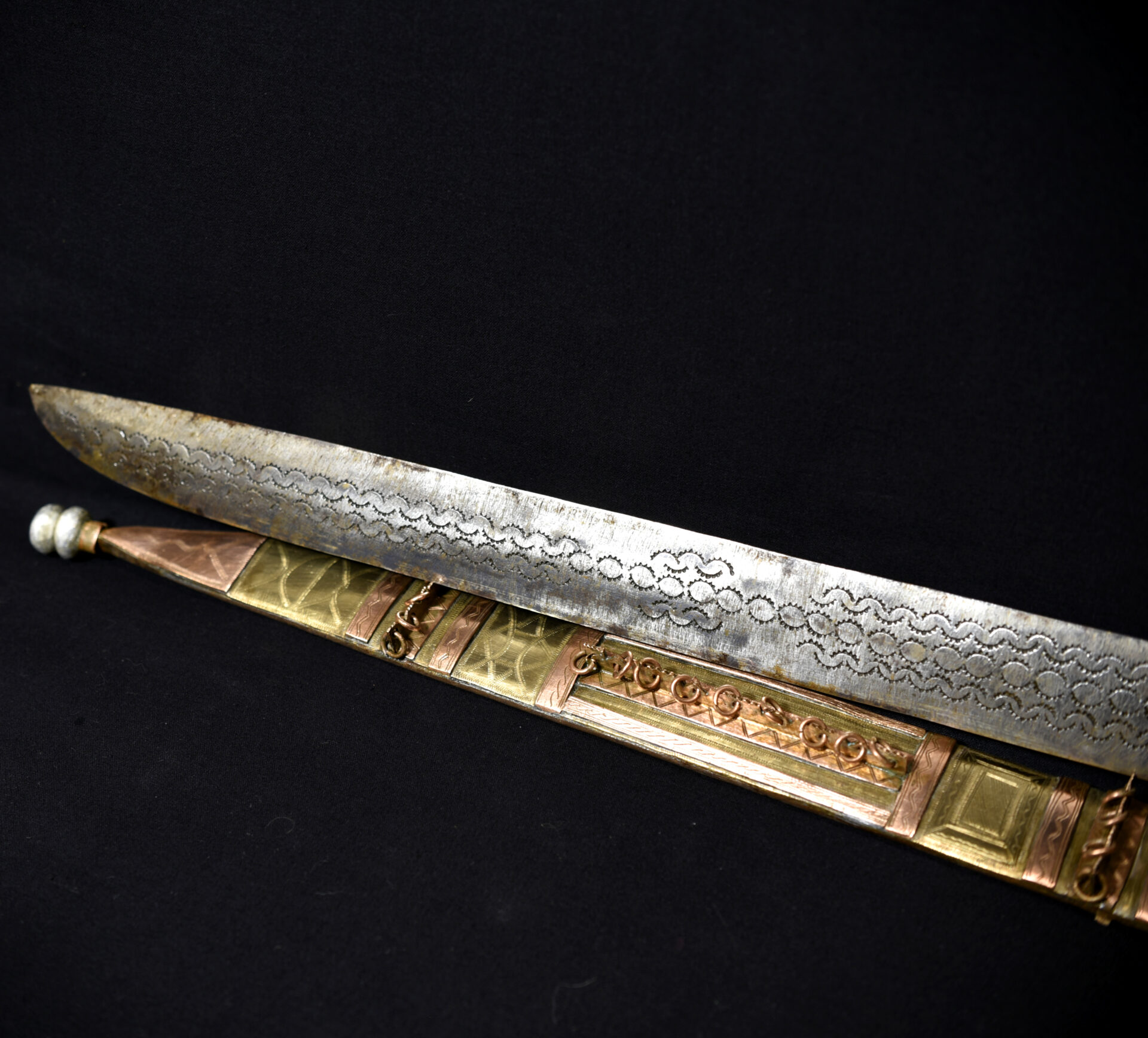 Share Outstanding Tuareg Ceremonial Sword – Takouba / Takoba – Niger – Rare Piece