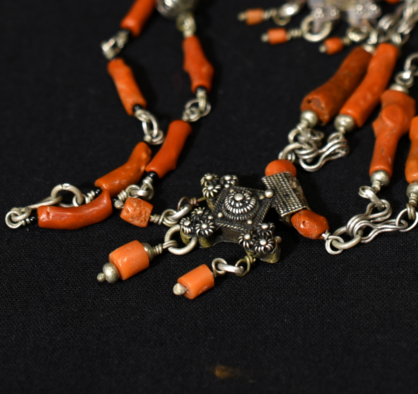 Beautiful Berber Necklace – Boghdad Crosses – Silver and Coral – South Morocco