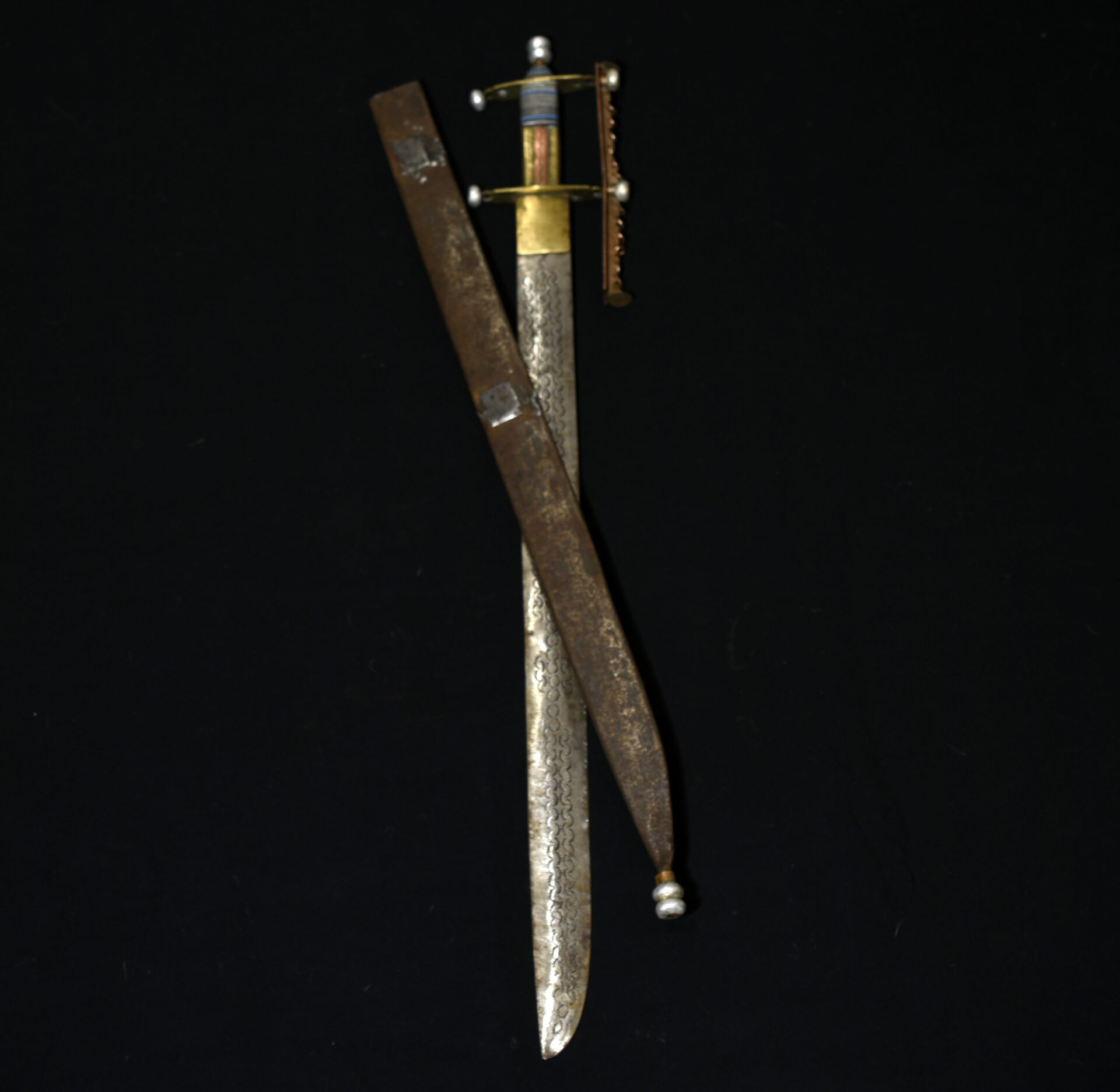 Share Outstanding Tuareg Ceremonial Sword – Takouba / Takoba – Niger – Rare Piece