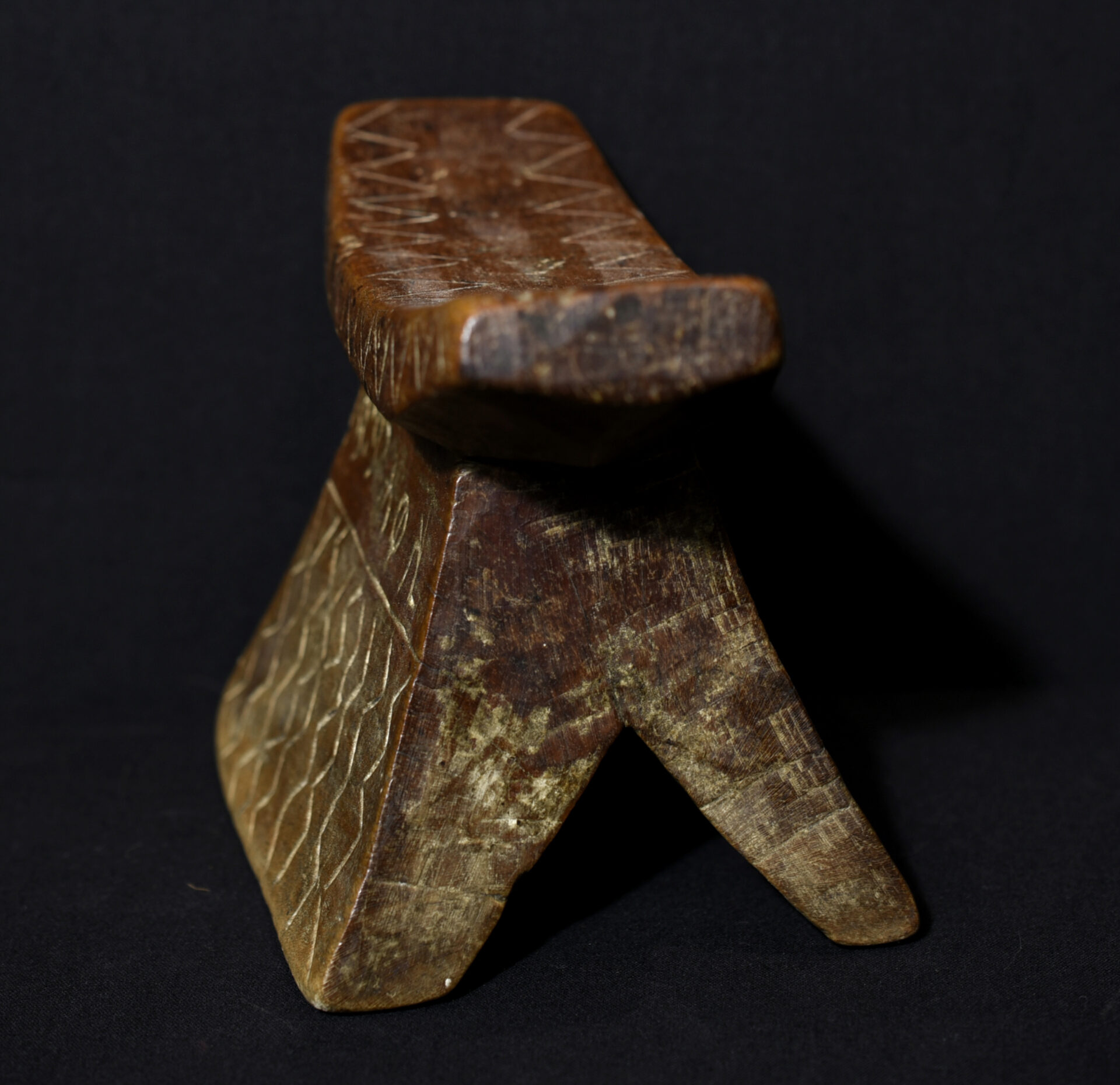 Outstanding Headrest – Borana Tribe – South Ethiopia. RARE