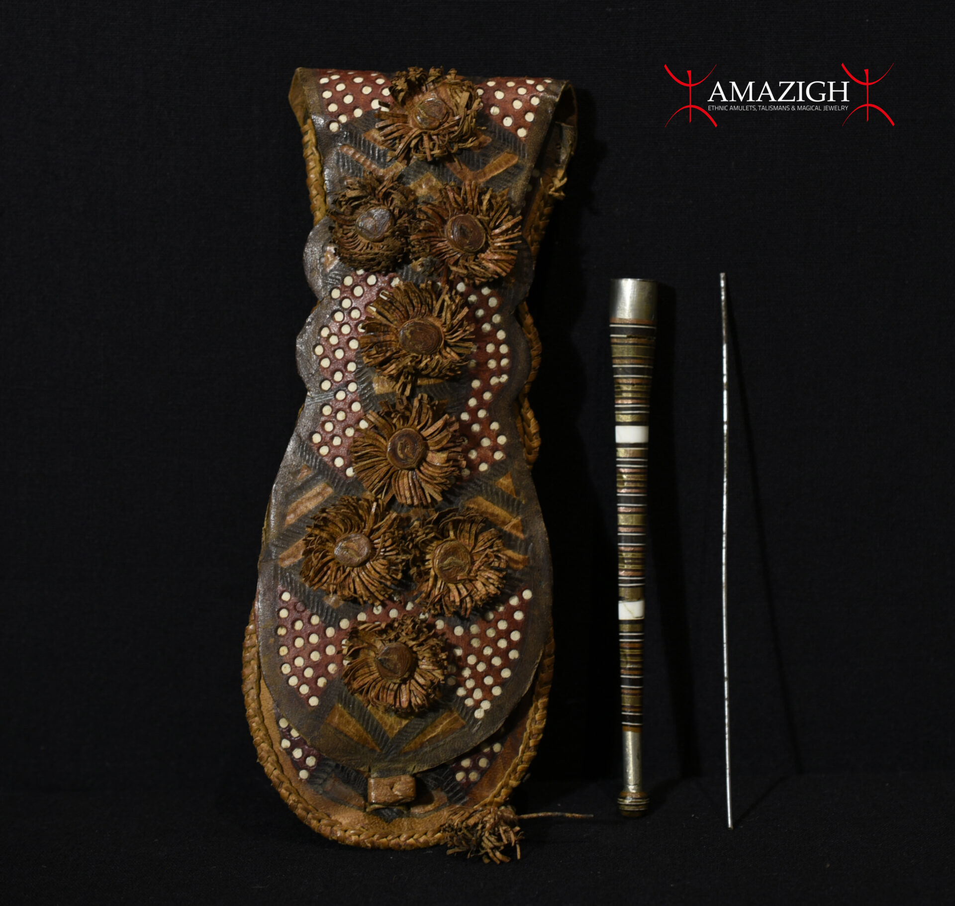 Tuareg Leather Bag and Smoking Pipe – Niger